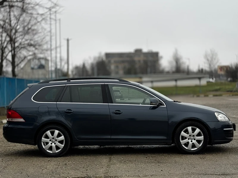 VW Golf Variant 1.9TDI/ИТАЛИЯ, снимка 6 - Автомобили и джипове - 52885490