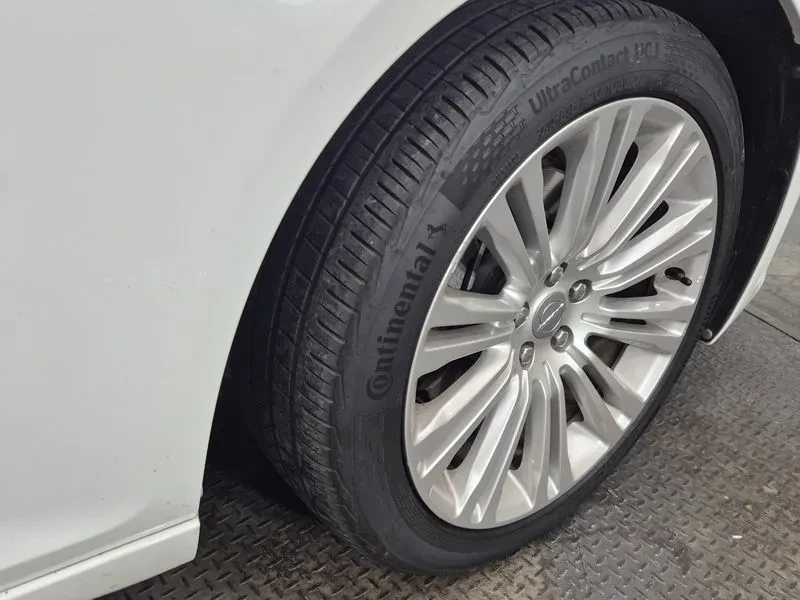 Chrysler 300c 3.6 - ���� 30% ����� | Mobile.bg � ����������� 5