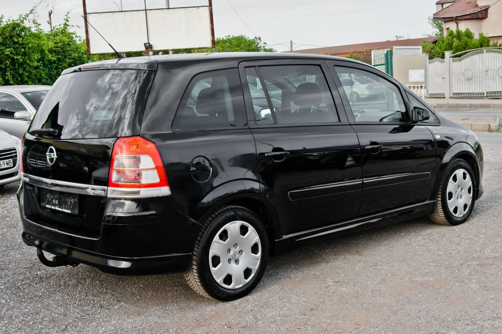 Opel Zafira 1.9 120к.с. дизел  - изображение 9