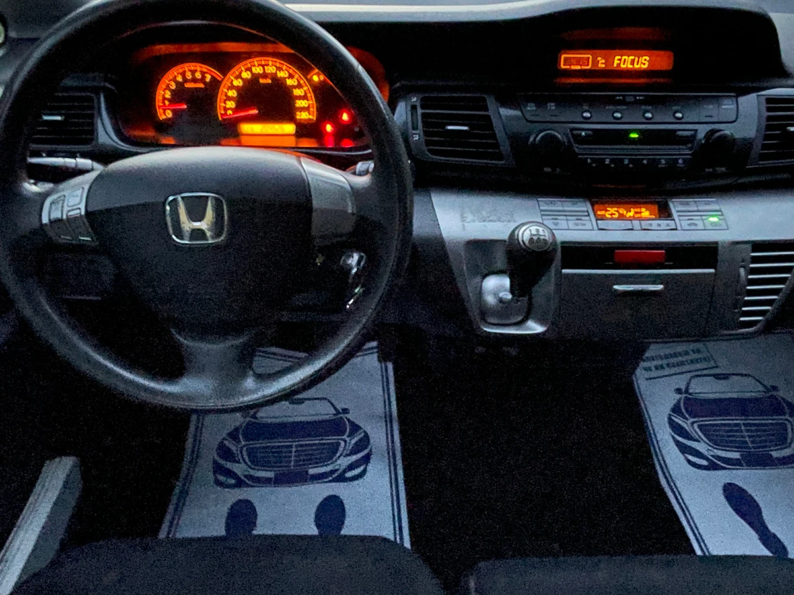 Honda Fr-v 1.7 i-Vtec - изображение 10