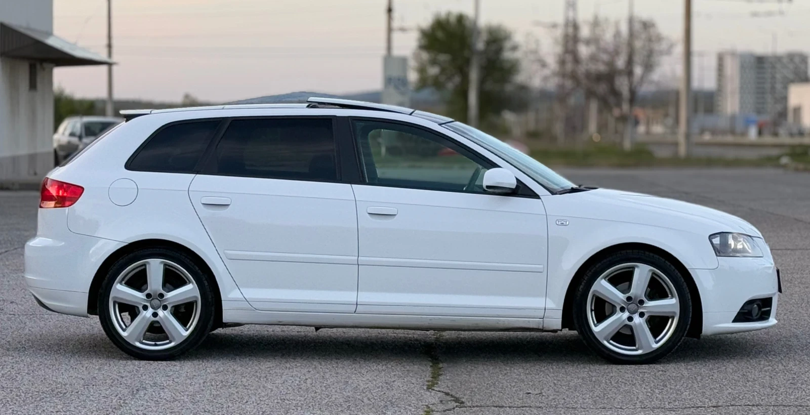 Audi A3 1.9TDi 105к.с * 3xS-Line* * DSG* * Панорама*  - изображение 8