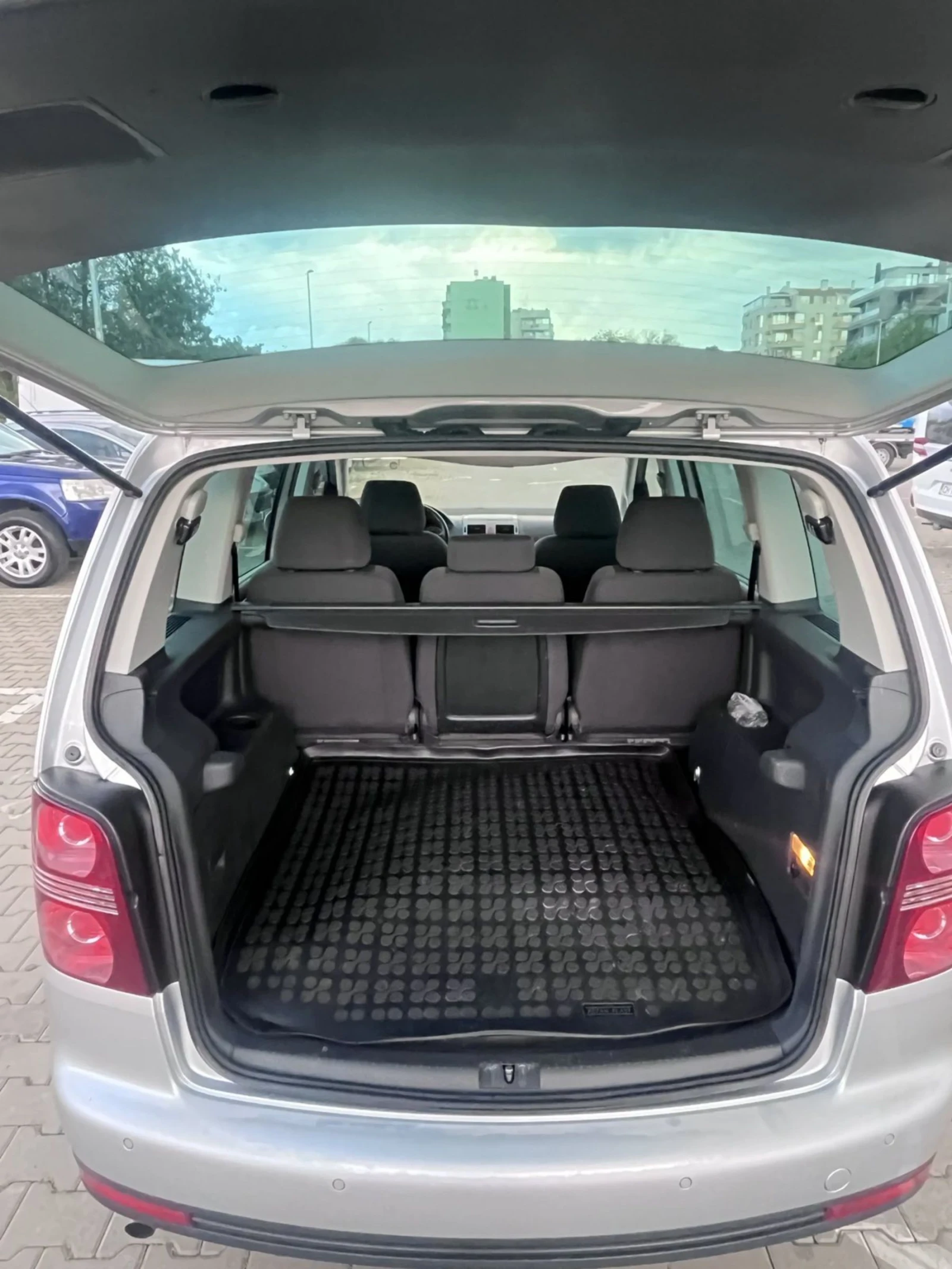 VW Touran 2.0 eco fuel - изображение 5