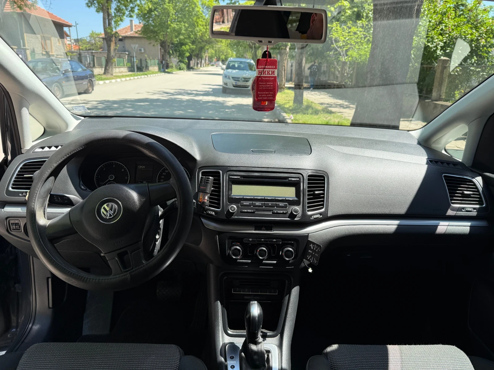 VW Sharan 2.0 TDI - изображение 8