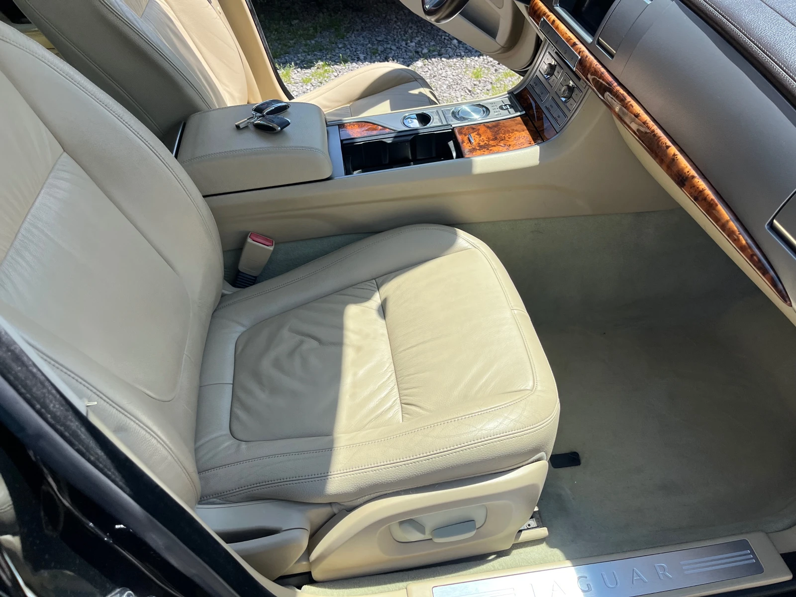 Jaguar Xf 3.0 v6 full, снимка 10 - Автомобили и джипове - 52883326