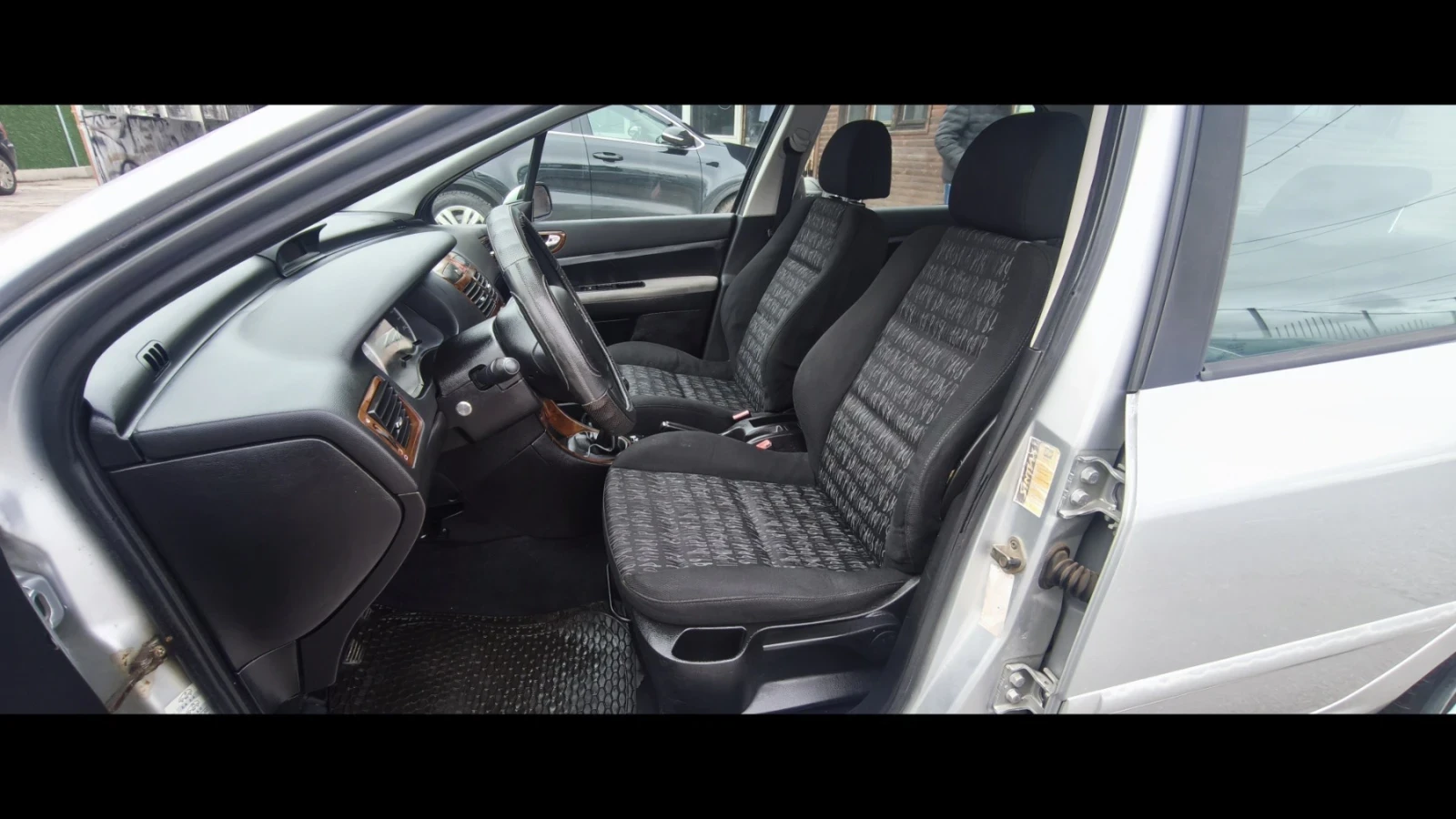 Peugeot 307 1.6i-110�.� ������������ 118�.�� GPL | Mobile.bg � ����������� 9