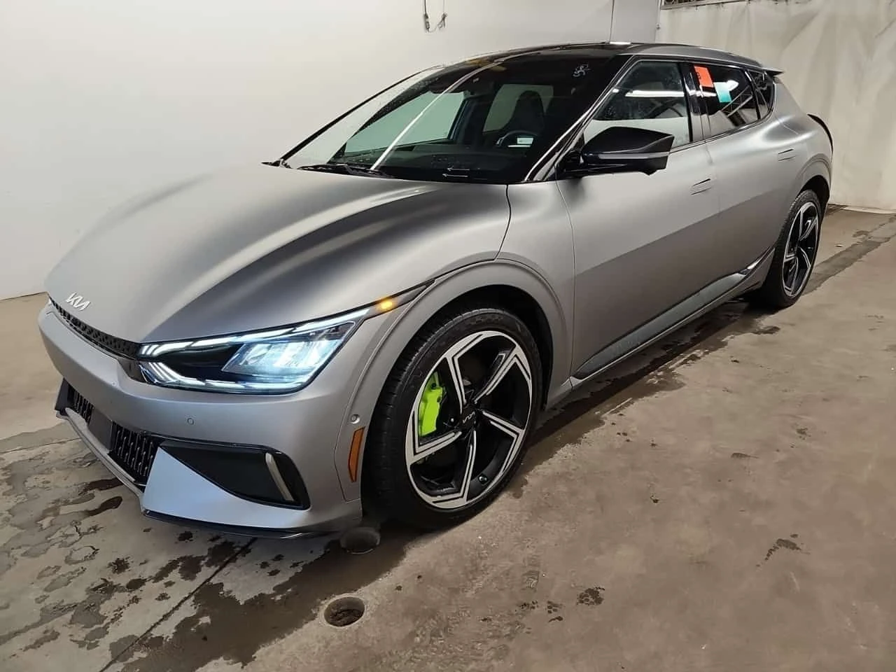 Kia EV6 GT  CARFAX | Auto.bg — изображение 1