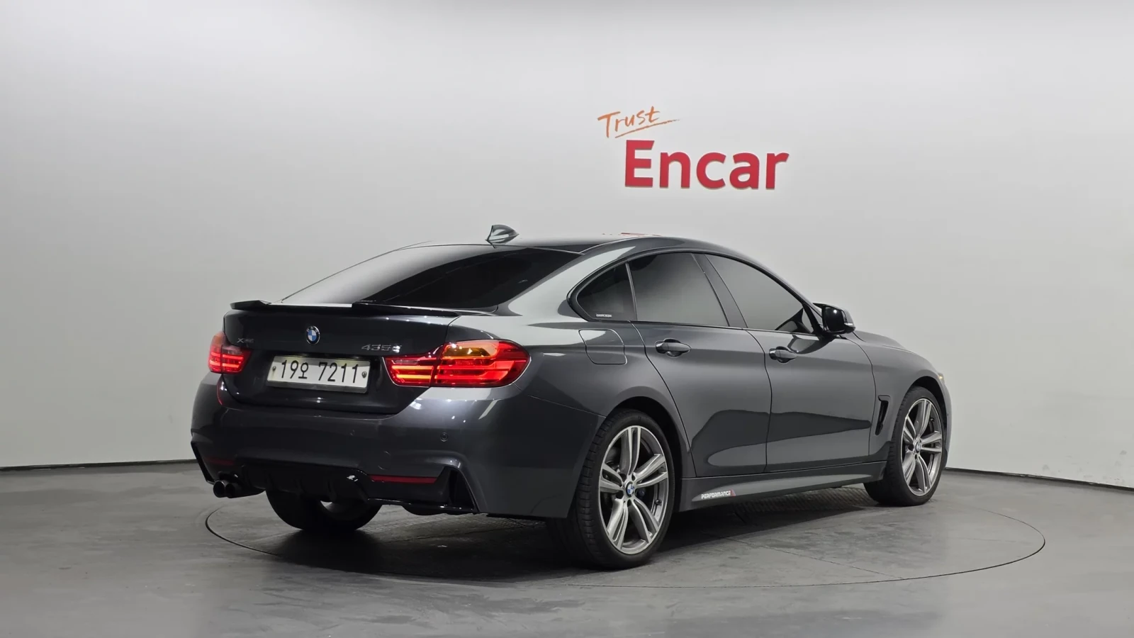 BMW 435 D* AMBIENT* HEAD UP, снимка 2 - Автомобили и джипове - 54414322