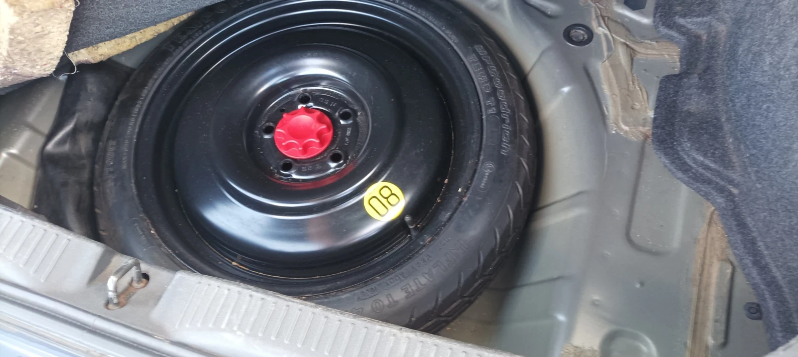 Toyota Auris 1, снимка 8 - Автомобили и джипове - 54823960