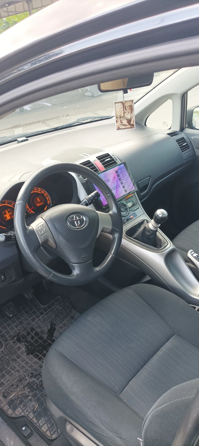 Toyota Auris 1, снимка 12 - Автомобили и джипове - 54823960