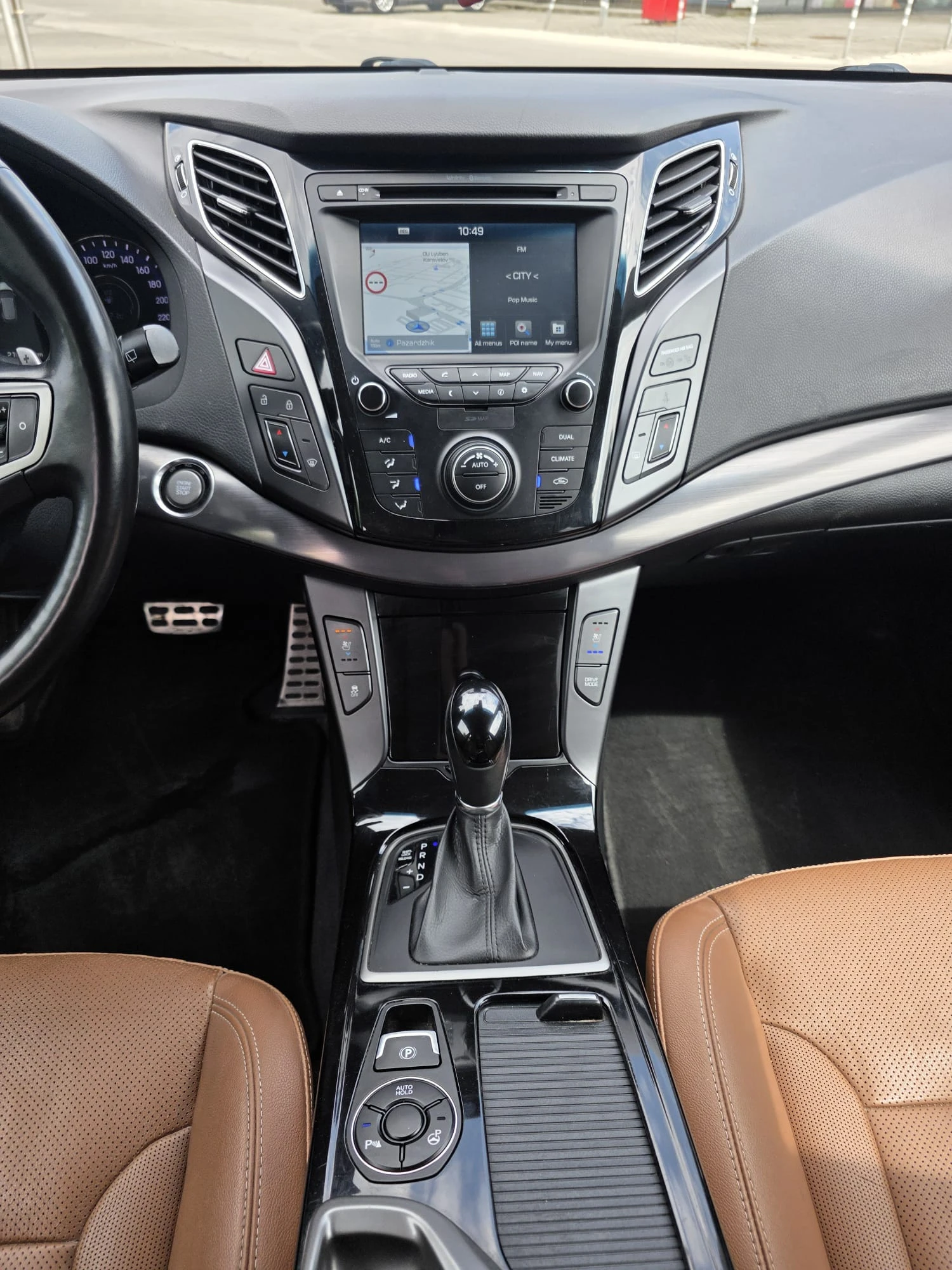 Hyundai I40 1.7 CRDI * FACE* PREMIUM* FULL* , снимка 9 - Автомобили и джипове - 55144010