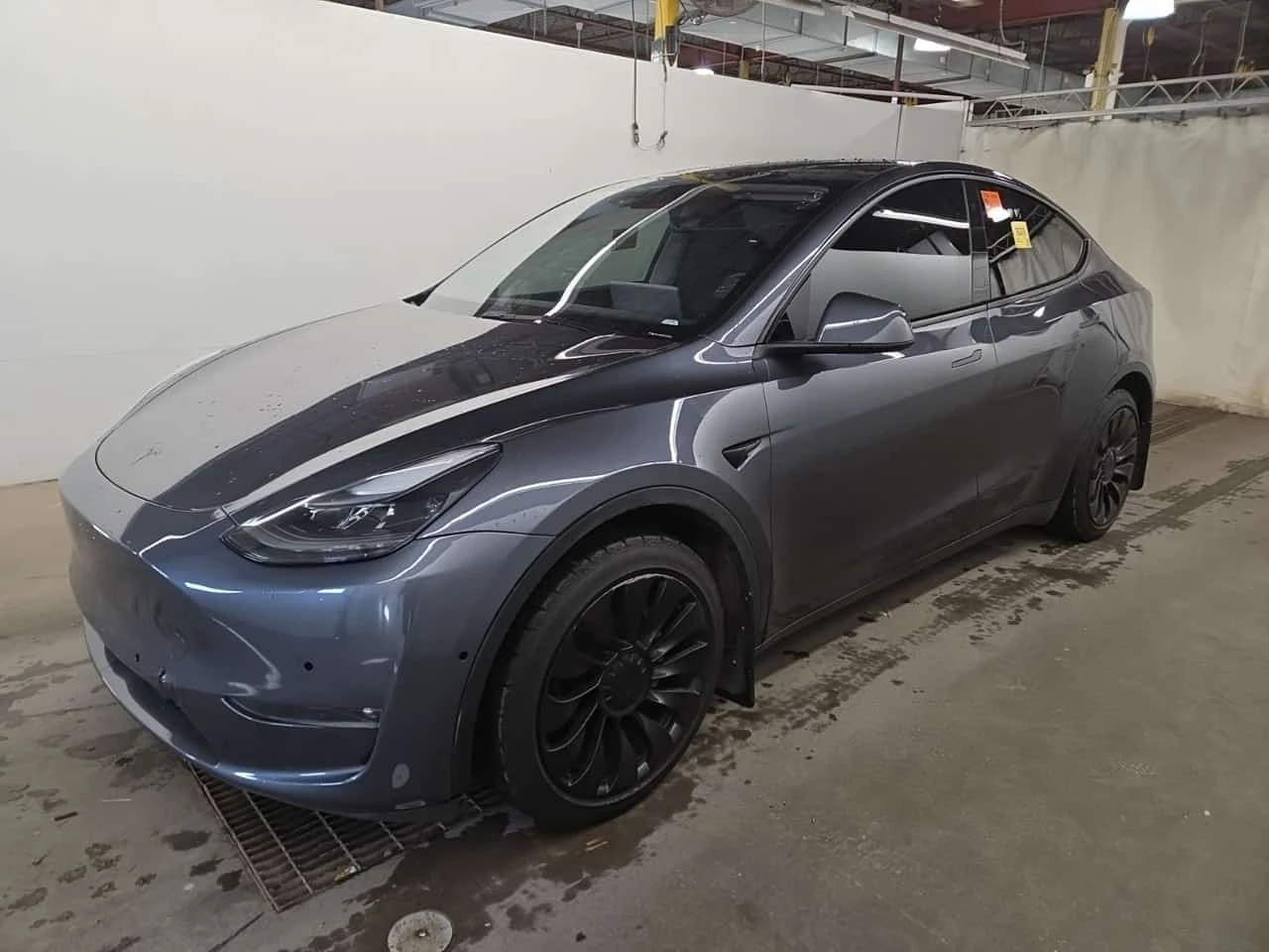 Tesla Model Y / LONG RANGE / АВТОКРЕДИТ БЕЗ ПЪРВОНАЧАЛНА