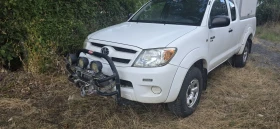 Toyota Hilux 2.5TDI, снимка 2