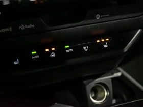 Lexus UX 250h F-SPORT 4dr AWD| HUD| CAR PLAY| NAV| ROOF| BACKUP|, снимка 12