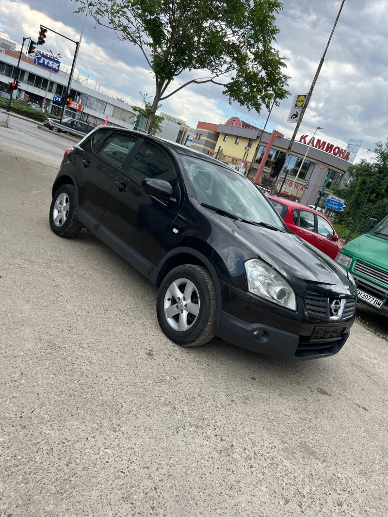 Nissan Qashqai СП1.5DCI/ЧЕРЕН ТАВАН/КЛИМАТРОНИК/РЕАЛНИ КИЛОМЕТРИ/, снимка 2 - Автомобили и джипове - 45608262