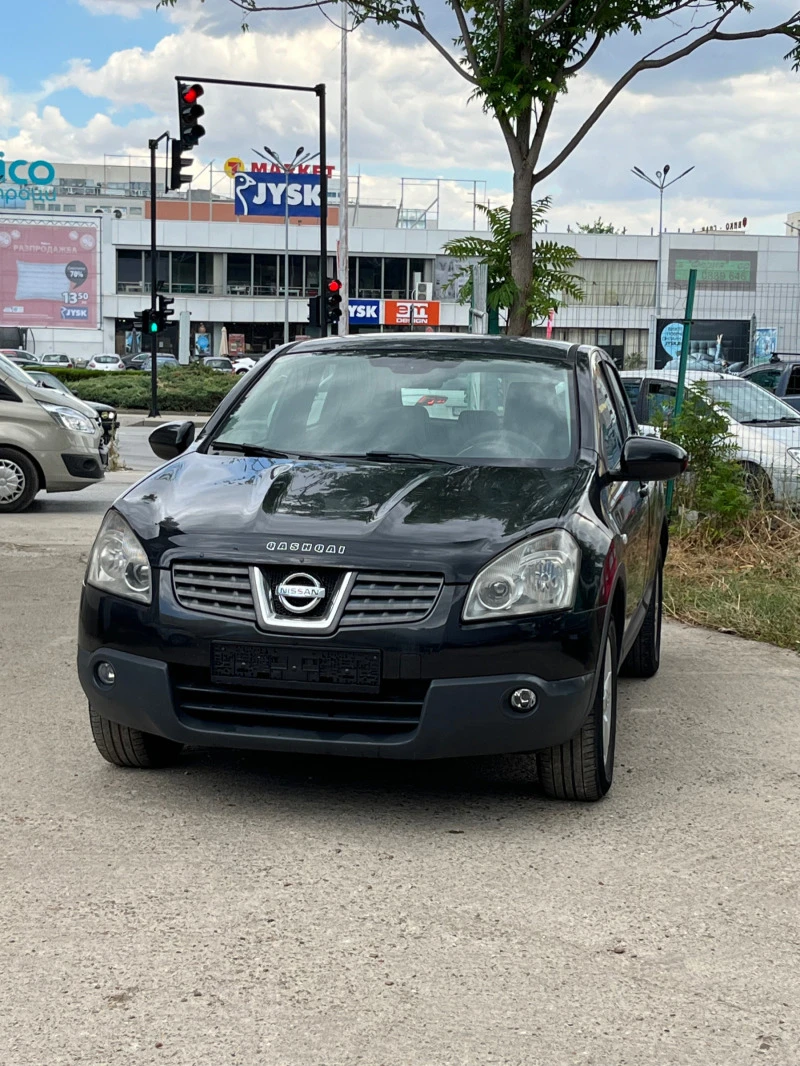 Nissan Qashqai СП1.5DCI/ЧЕРЕН ТАВАН/КЛИМАТРОНИК/РЕАЛНИ КИЛОМЕТРИ/, снимка 1 - Автомобили и джипове - 45608262