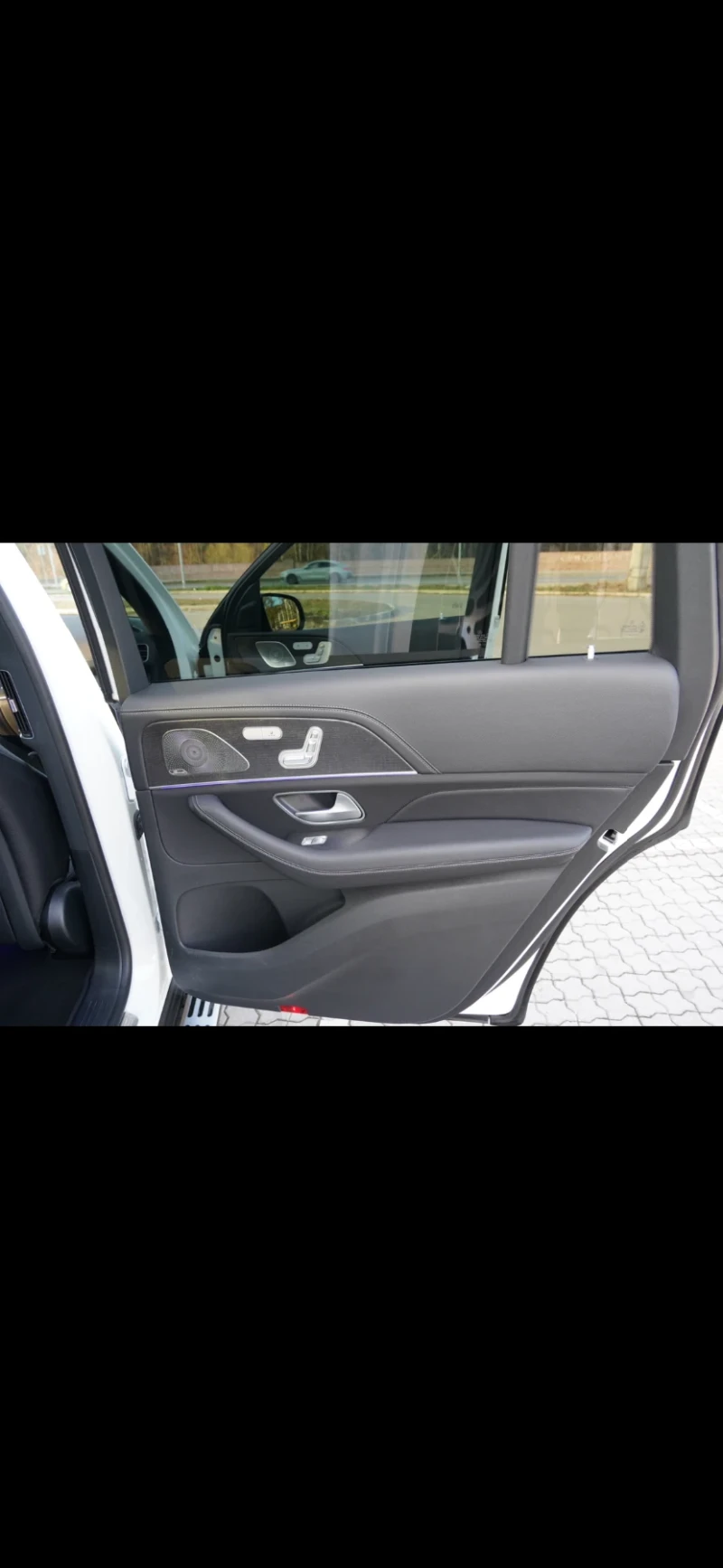 Mercedes-Benz GLS 400, снимка 9 - Автомобили и джипове - 53306677