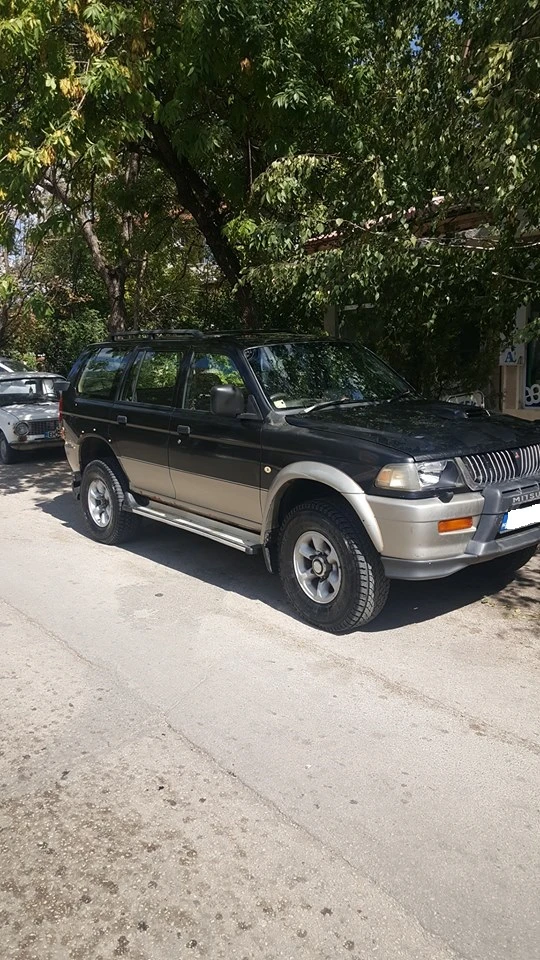 Mitsubishi Pajero sport 2.8, снимка 2 - Автомобили и джипове - 49298060