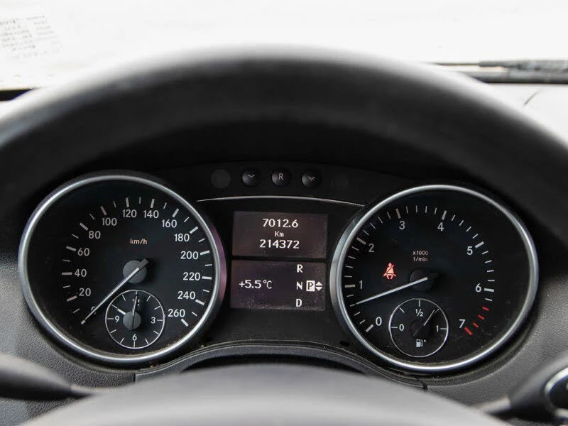 Mercedes-Benz ML 350 4MATIC* harman/kardon* подгрев* мъртва точка* Head - изображение 10