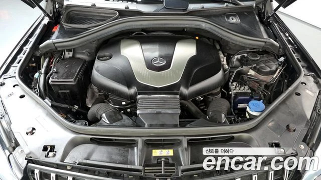 Mercedes-Benz GLE 350 d 4MATIC* COUPE* 360 КАМЕРА, снимка 9 - Автомобили и джипове - 54710137