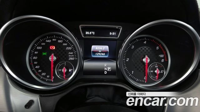 Mercedes-Benz GLE 350 d 4MATIC* COUPE* 360 КАМЕРА, снимка 5 - Автомобили и джипове - 54710137