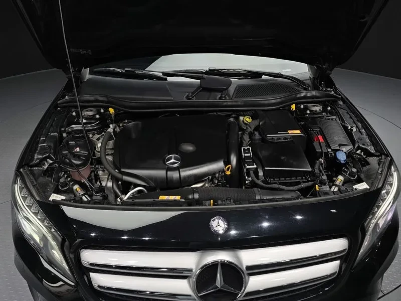 Mercedes-Benz GLA, снимка 6 - Автомобили и джипове - 54834897