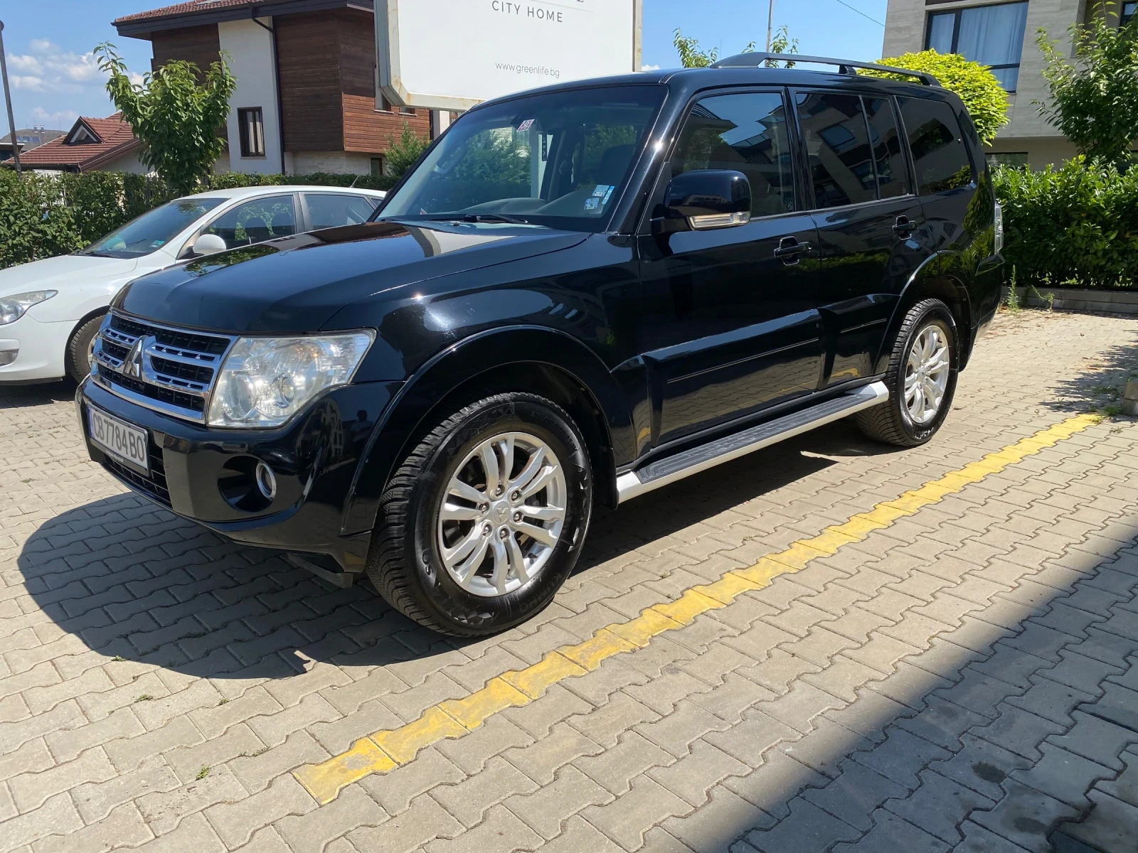 Mitsubishi Pajero IV facelift 3.2 DI-DC automatic - изображение 3