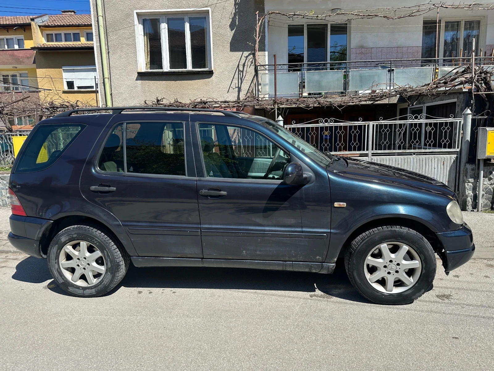 Mercedes-Benz ML 430 V8 с ГАЗ  - изображение 3
