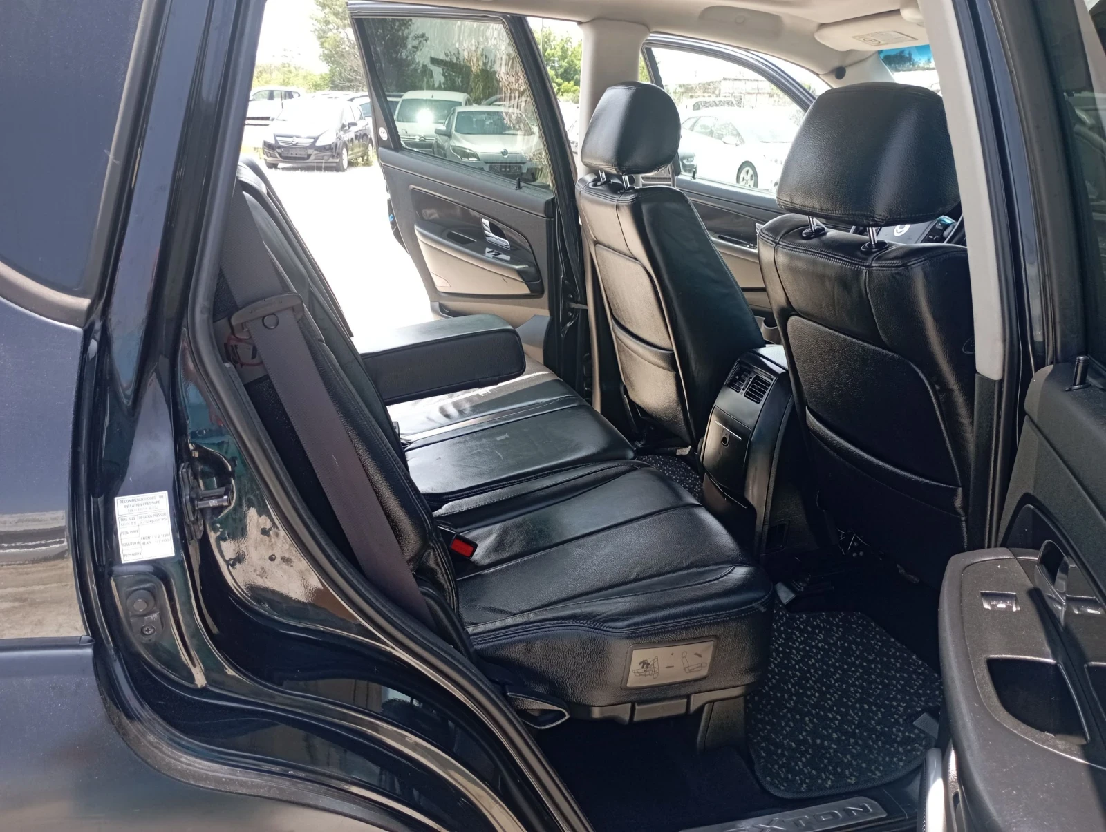 SsangYong Rexton 2.7XDI, Кожа, памет, Италия  - изображение 8