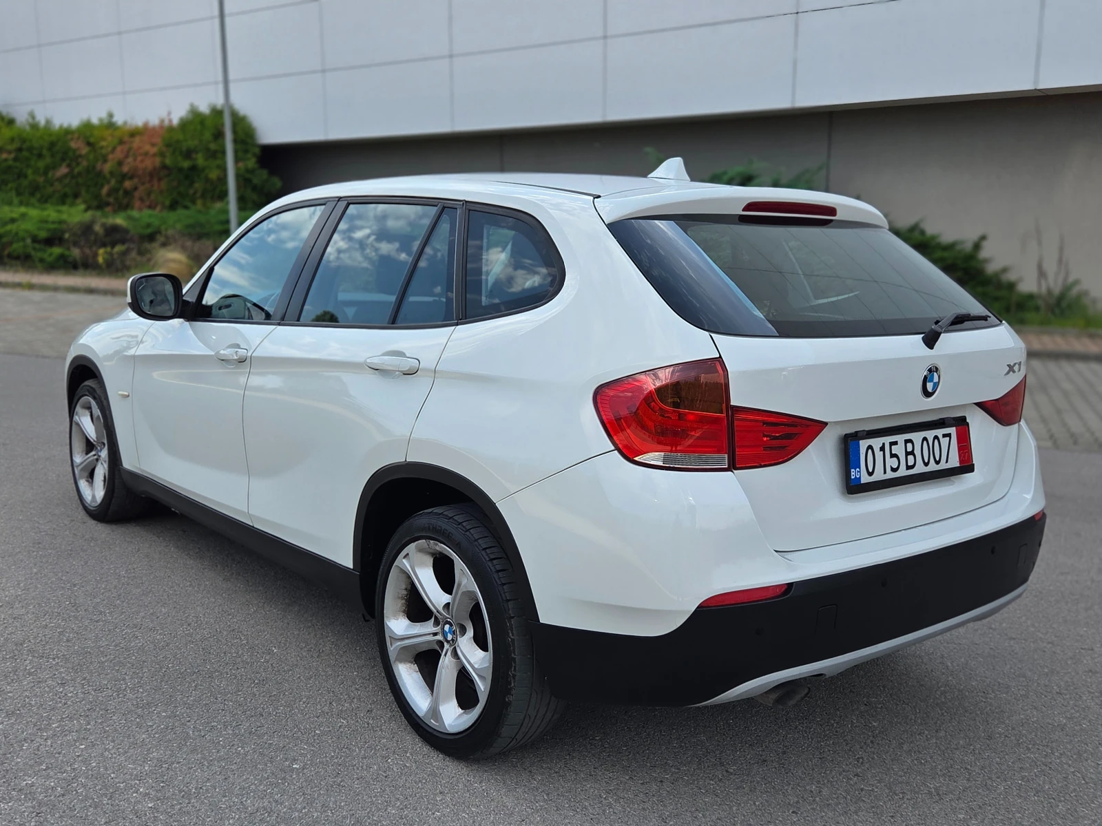 BMW X1 2.0D XDrive 177хил.км. - изображение 2