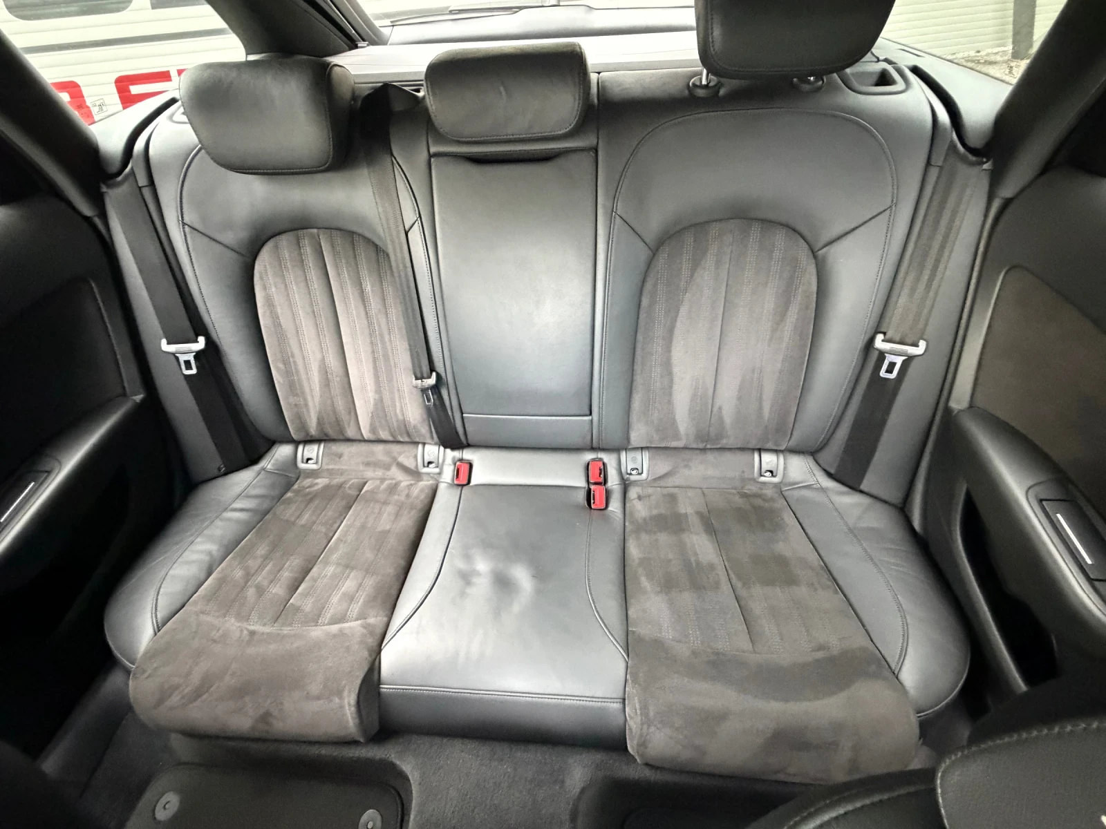 Audi A6 Allroad 3.0TDI* FULL* REALNI KM* , снимка 10 - Автомобили и джипове - 52538976