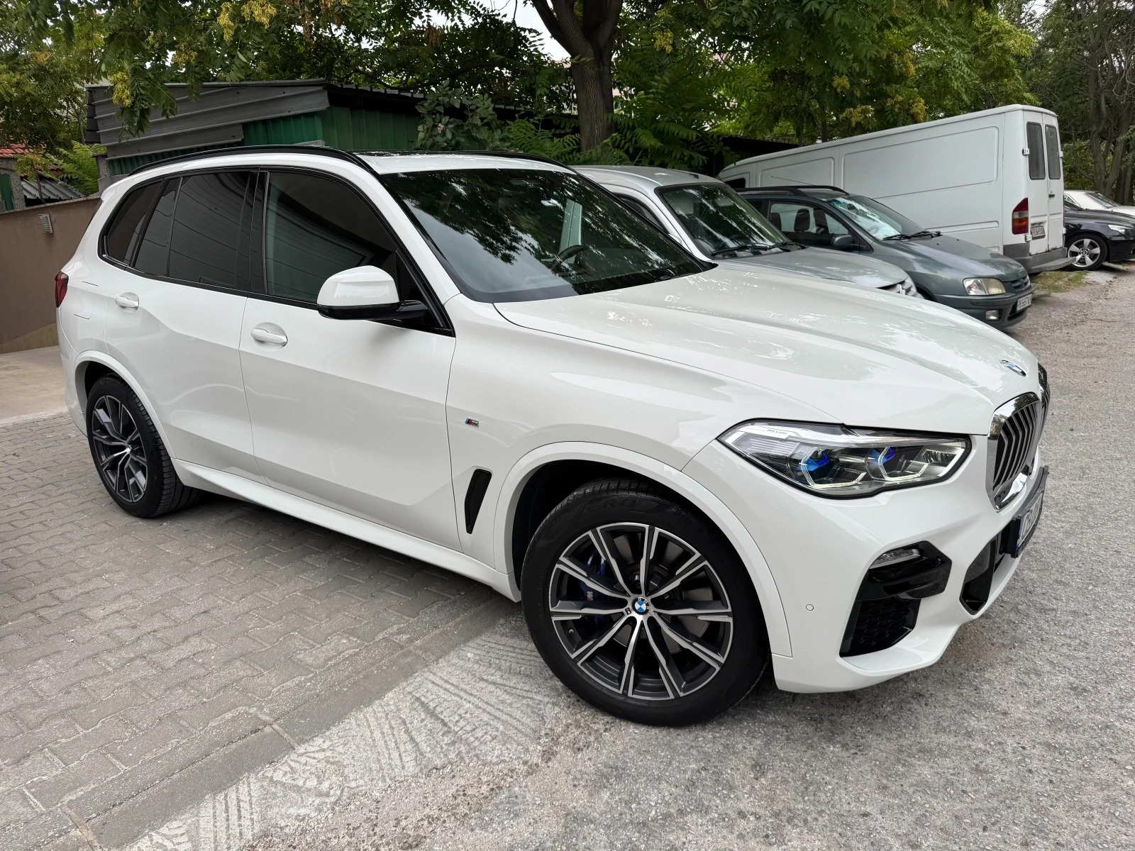 BMW X5 3.0d, M Paket, Laser, Air suspension, 6+ 1 Seats  - изображение 6