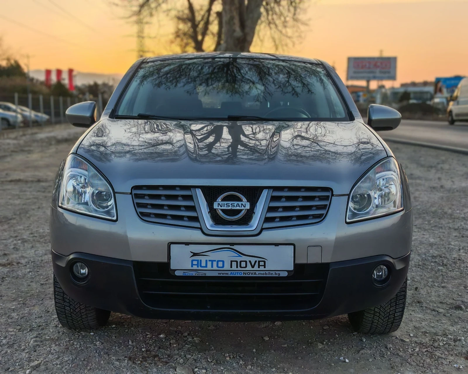 Nissan Qashqai 1.6 114 K.С ГАЗ БЕНЗИН! , снимка 2 - Автомобили и джипове - 53834970