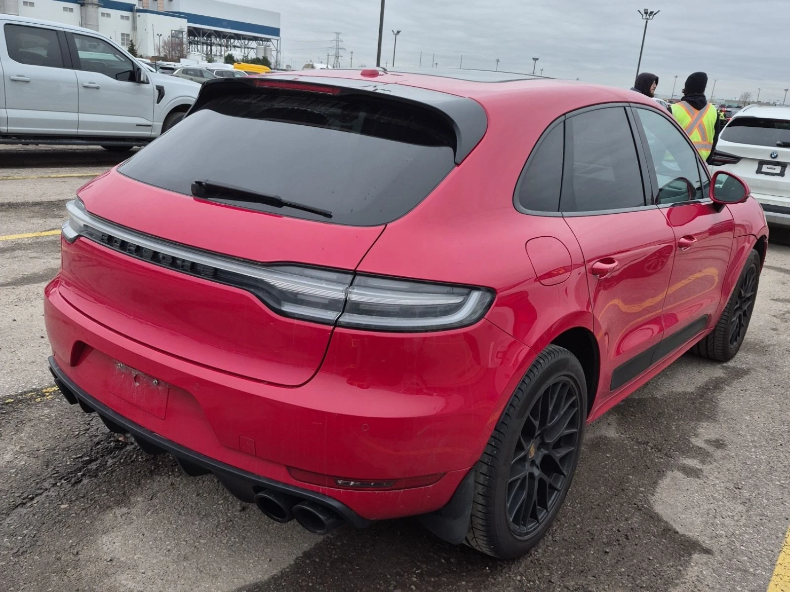 Porsche Macan GTS РЕГИСТАЦИЯ+ ОБСЛУЖВАНЕ, снимка 3 - Автомобили и джипове - 54126077