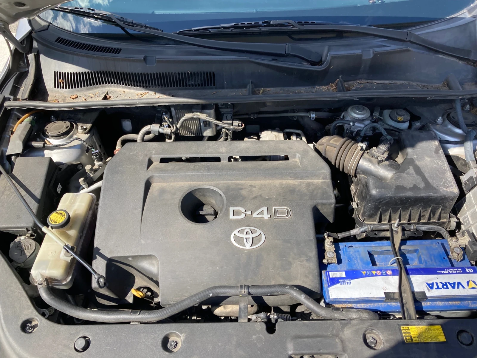 Toyota Rav4 2.2 D4D 150ks Evro 5 Navi 4x4, снимка 15 - Автомобили и джипове - 54320132