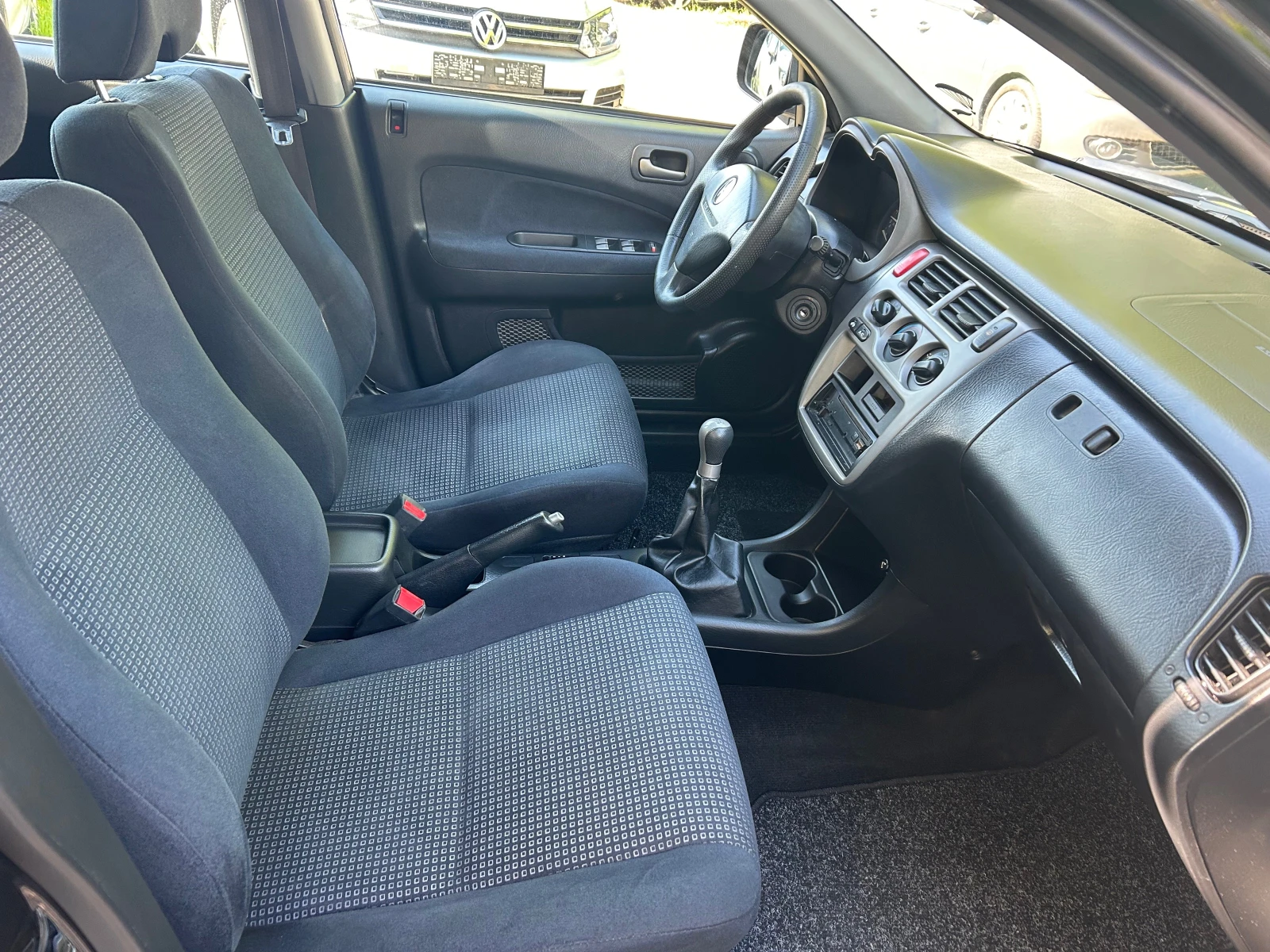 Honda Hr-v 1.6 VTEC ИТАЛИЯ, снимка 10 - Автомобили и джипове - 54482851