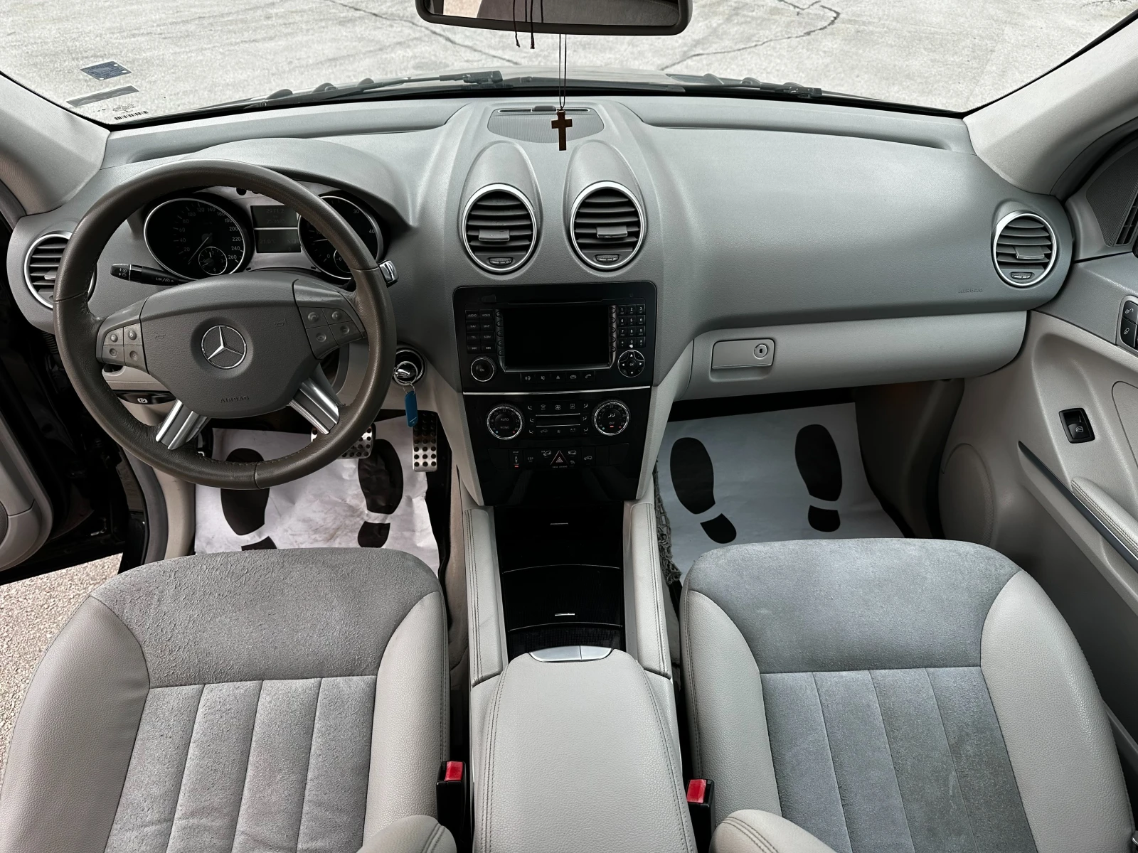 Mercedes-Benz ML 320, снимка 11 - Автомобили и джипове - 54499917