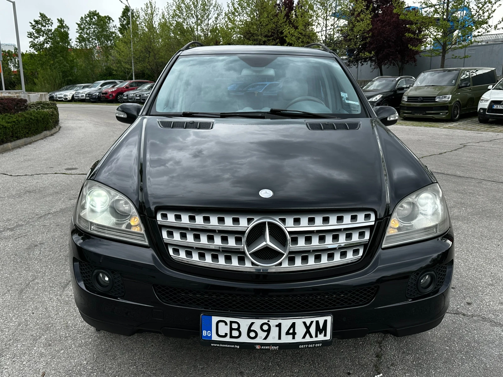Mercedes-Benz ML 320, снимка 7 - Автомобили и джипове - 54499917