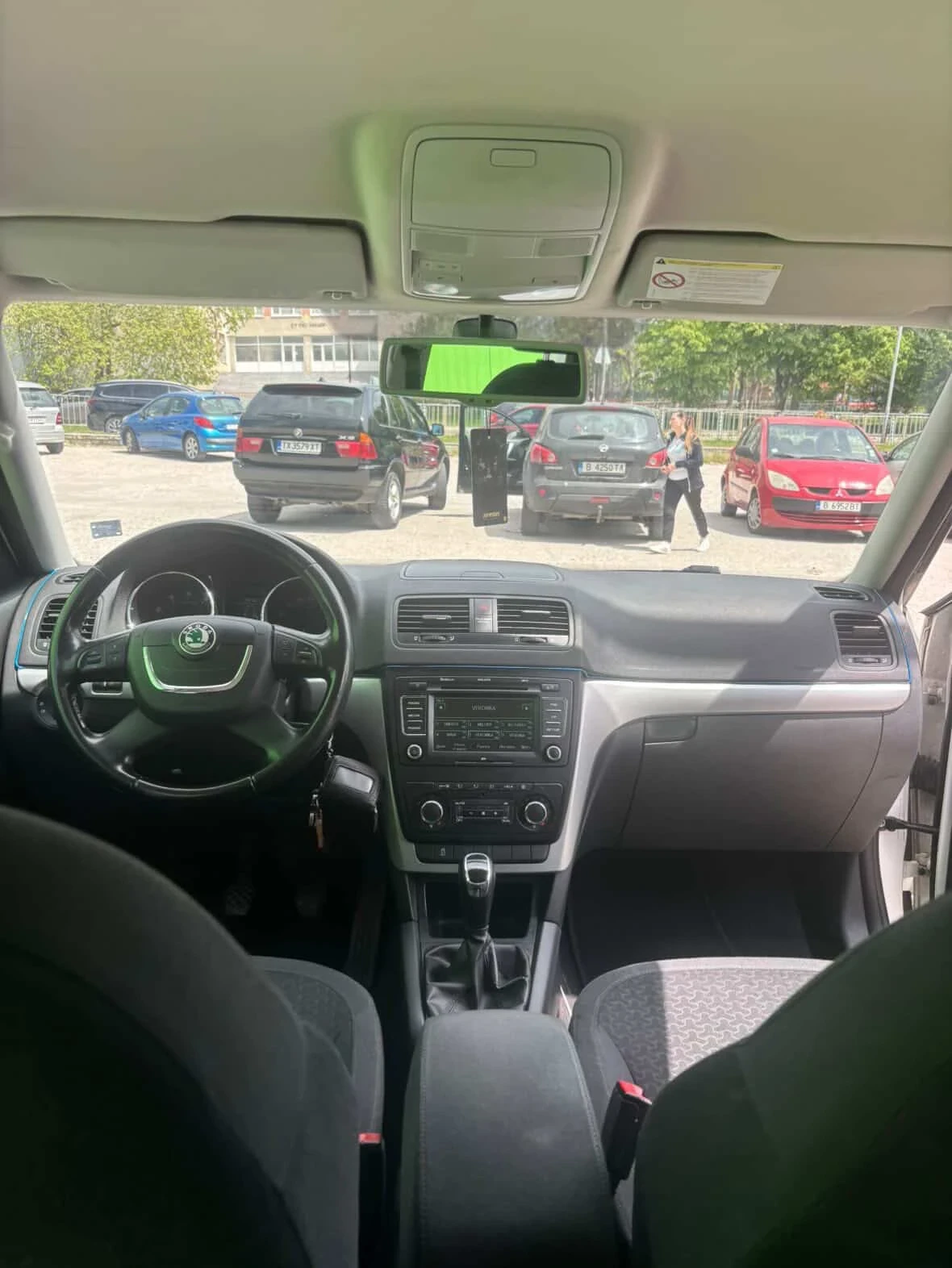 Skoda Yeti, снимка 8 - Автомобили и джипове - 54896673