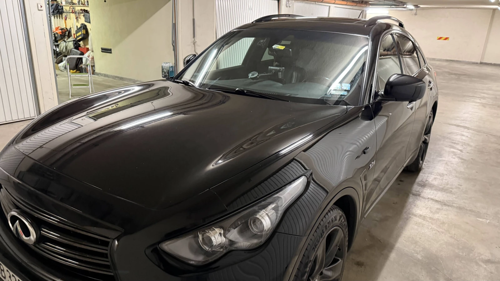 Infiniti QX70 S-Design, снимка 4 - Автомобили и джипове - 54960292