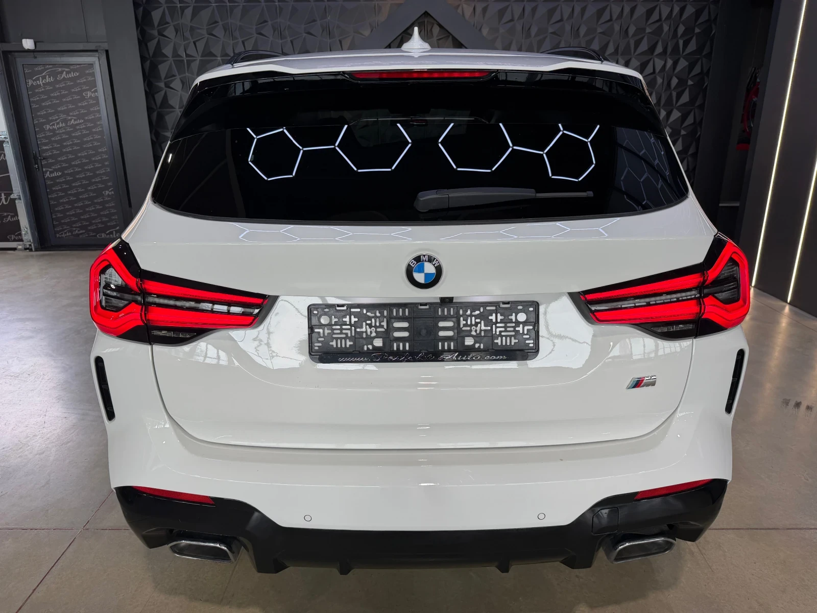 BMW X3 30d xDrive * M PACKET * ПАНОРАМА * HEAD UP * , снимка 4 - Автомобили и джипове - 55280986