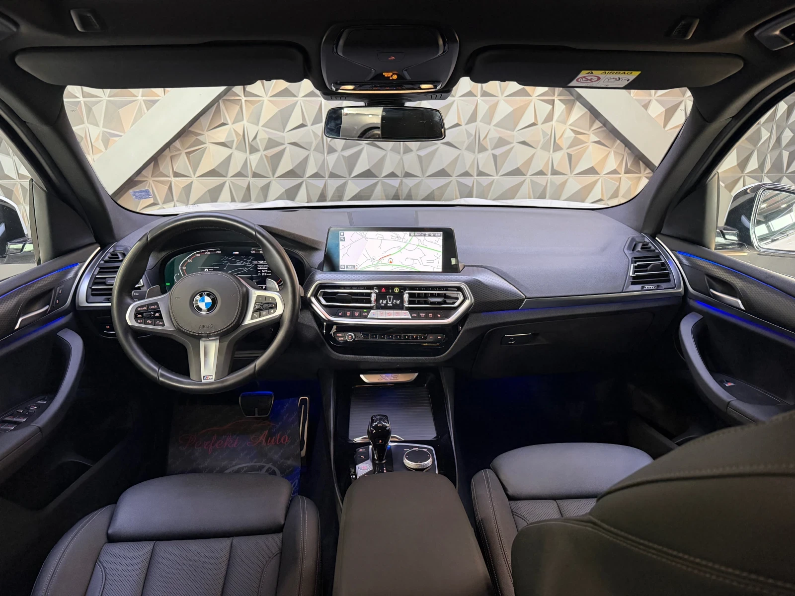 BMW X3 30d xDrive * M PACKET * ПАНОРАМА * HEAD UP * , снимка 6 - Автомобили и джипове - 55280986
