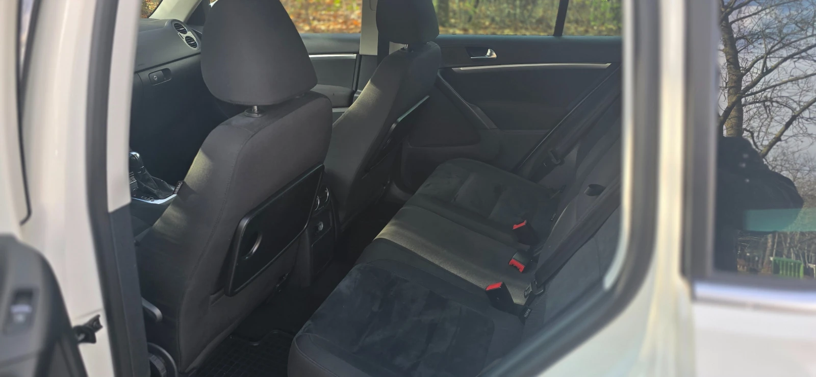 VW Tiguan, снимка 12 - Автомобили и джипове - 55364176