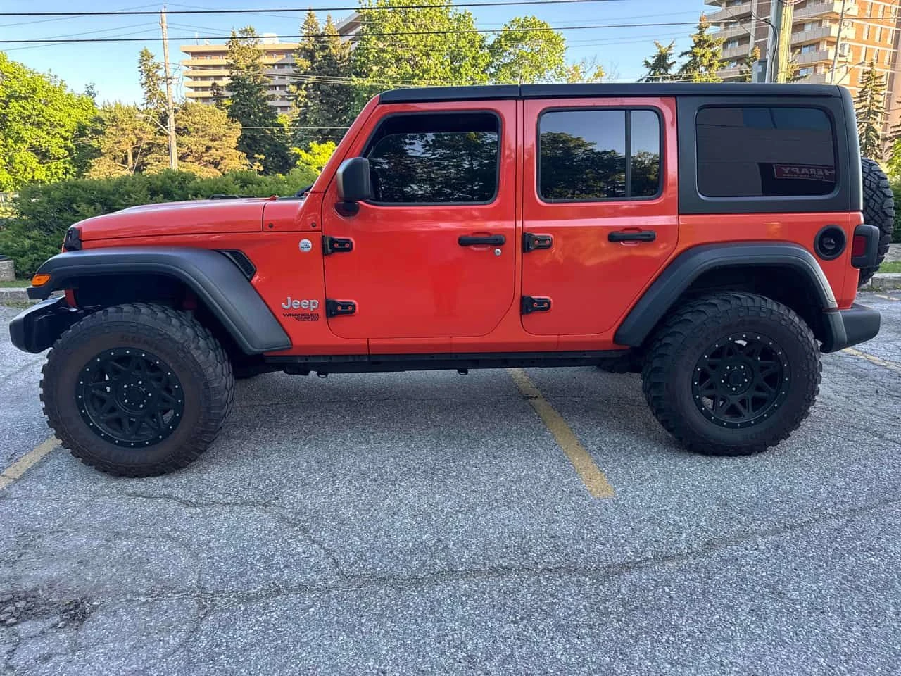 Jeep Wrangler * Sport * АВТОКРЕДИТ БЕЗ ПЪРВОНАЧАЛНА ВНОСКА* , снимка 2 - Автомобили и джипове - 55470790