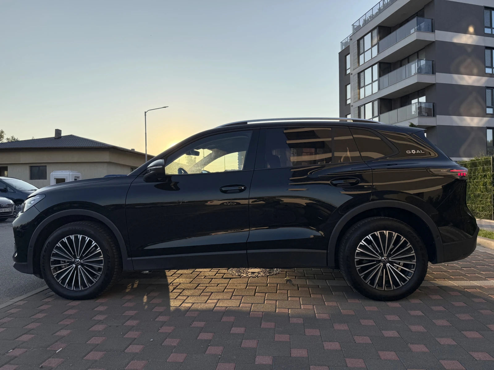 VW Tiguan  2.0 TDI 150 к.с. DSG Life/GOAL | , снимка 5 - Автомобили и джипове - 55618648