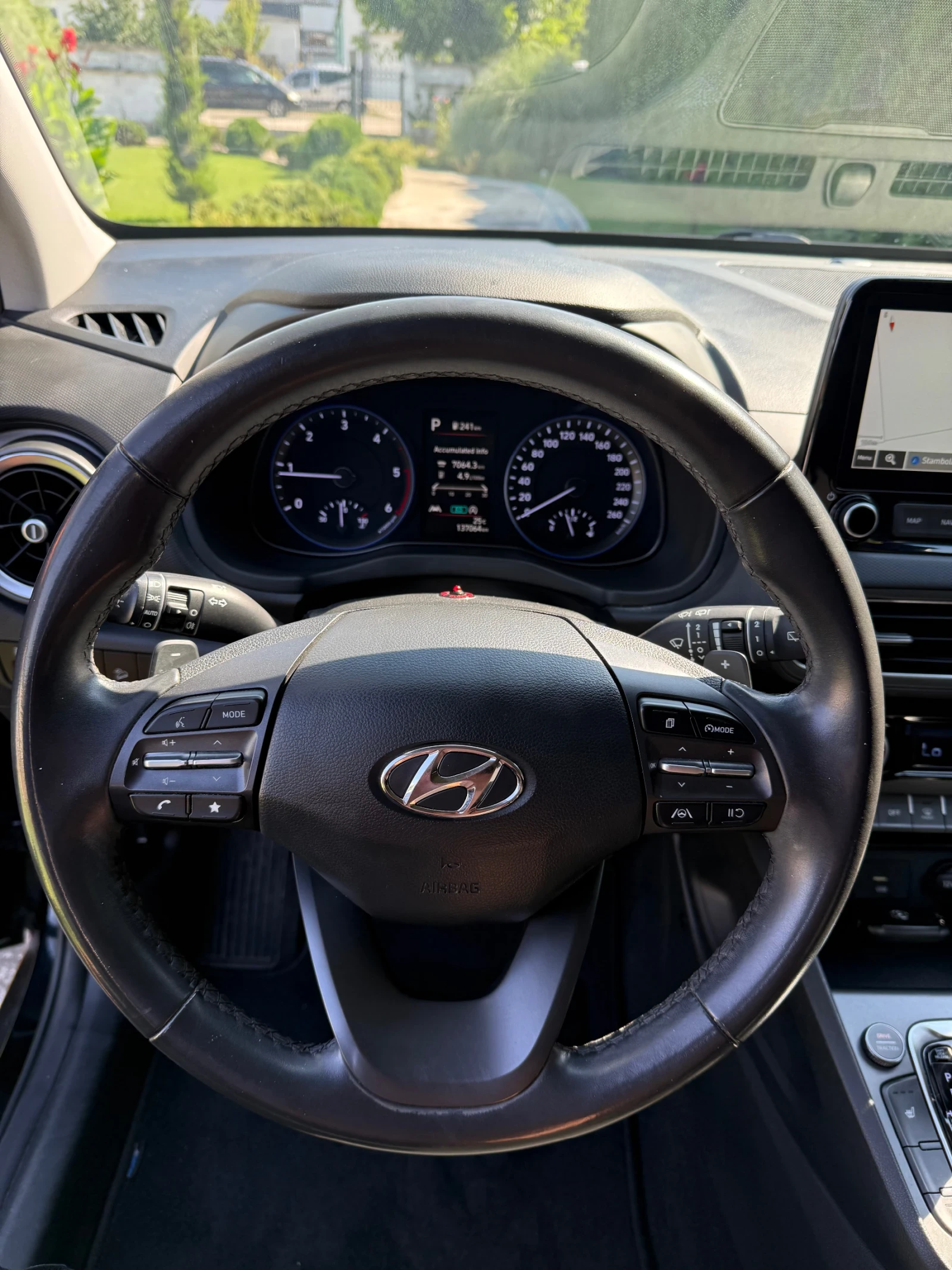 Hyundai Kona 1.6 CRDI Hybrid, снимка 12 - Автомобили и джипове - 55666579