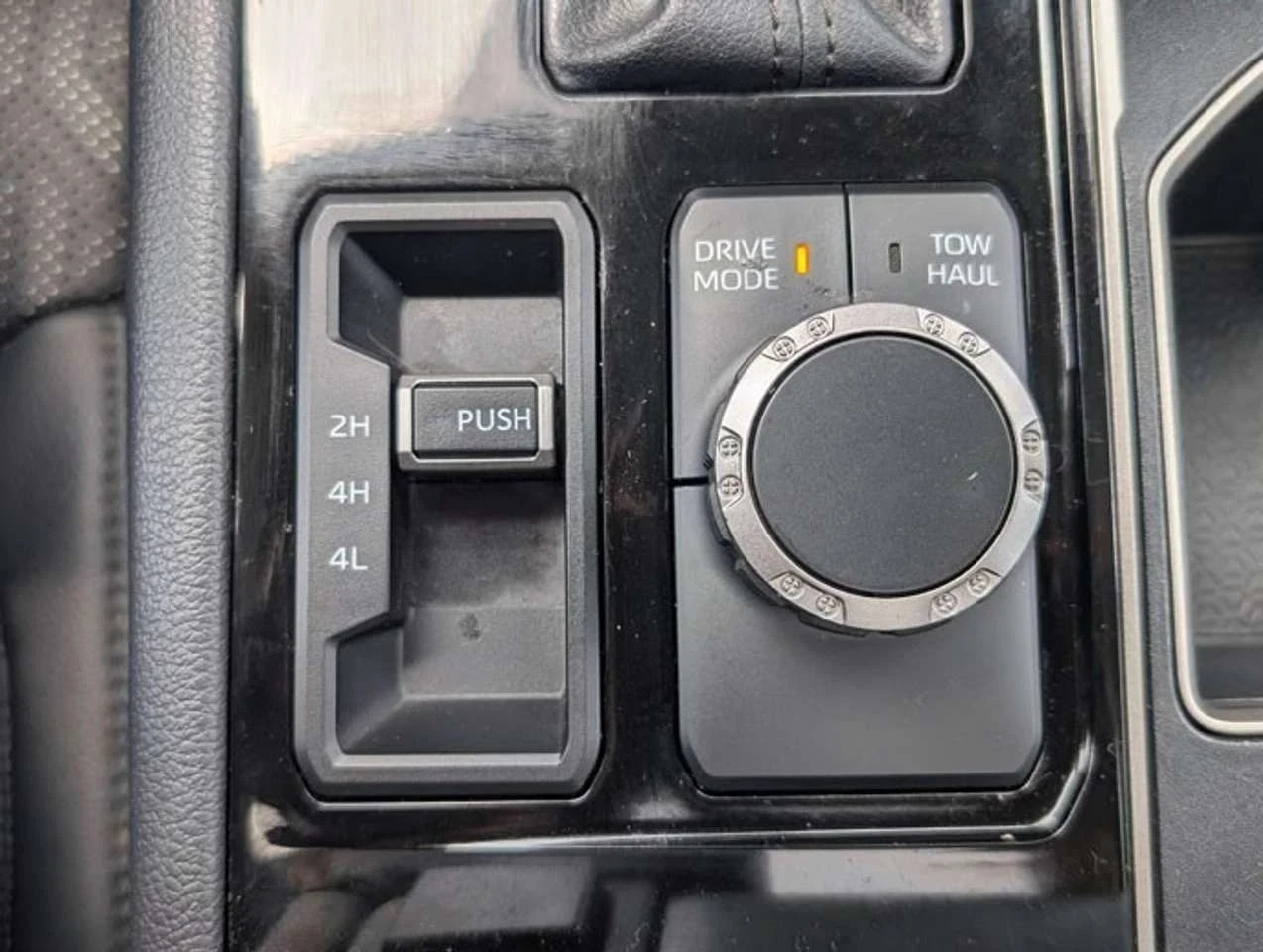 Toyota Tundra, снимка 17 - Автомобили и джипове - 56724705