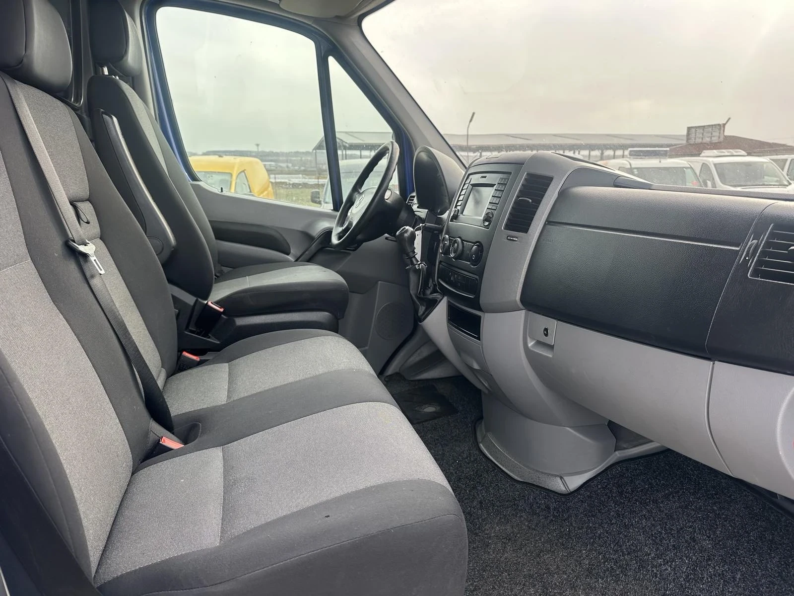 VW Crafter | Mobile.bg   11