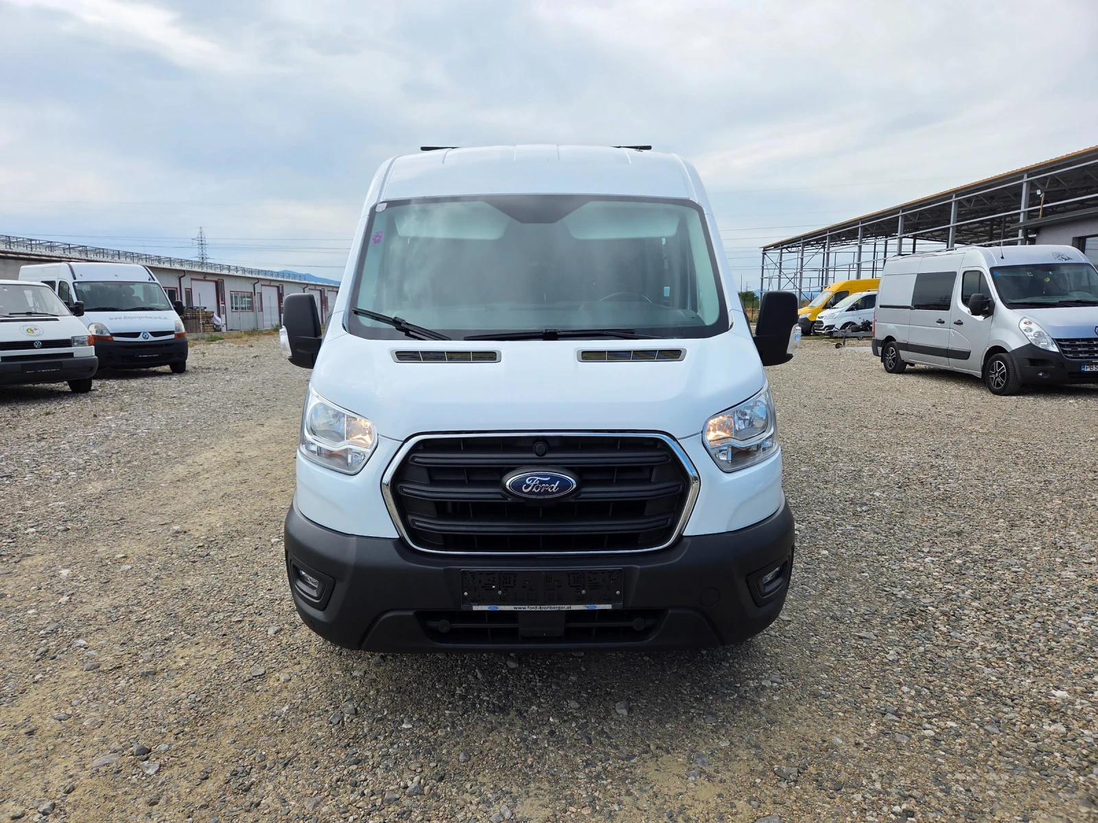 Ford Transit Топ 5+ 1 места  - изображение 2