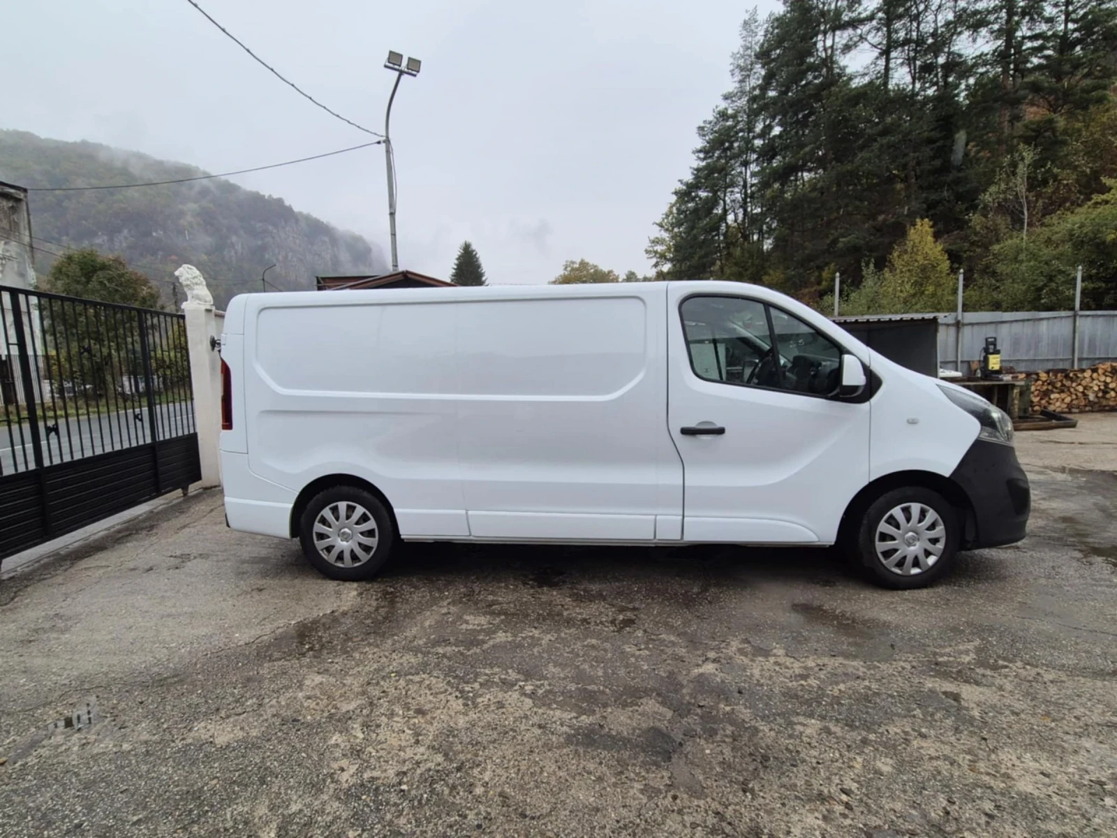 Opel Vivaro  - изображение 2