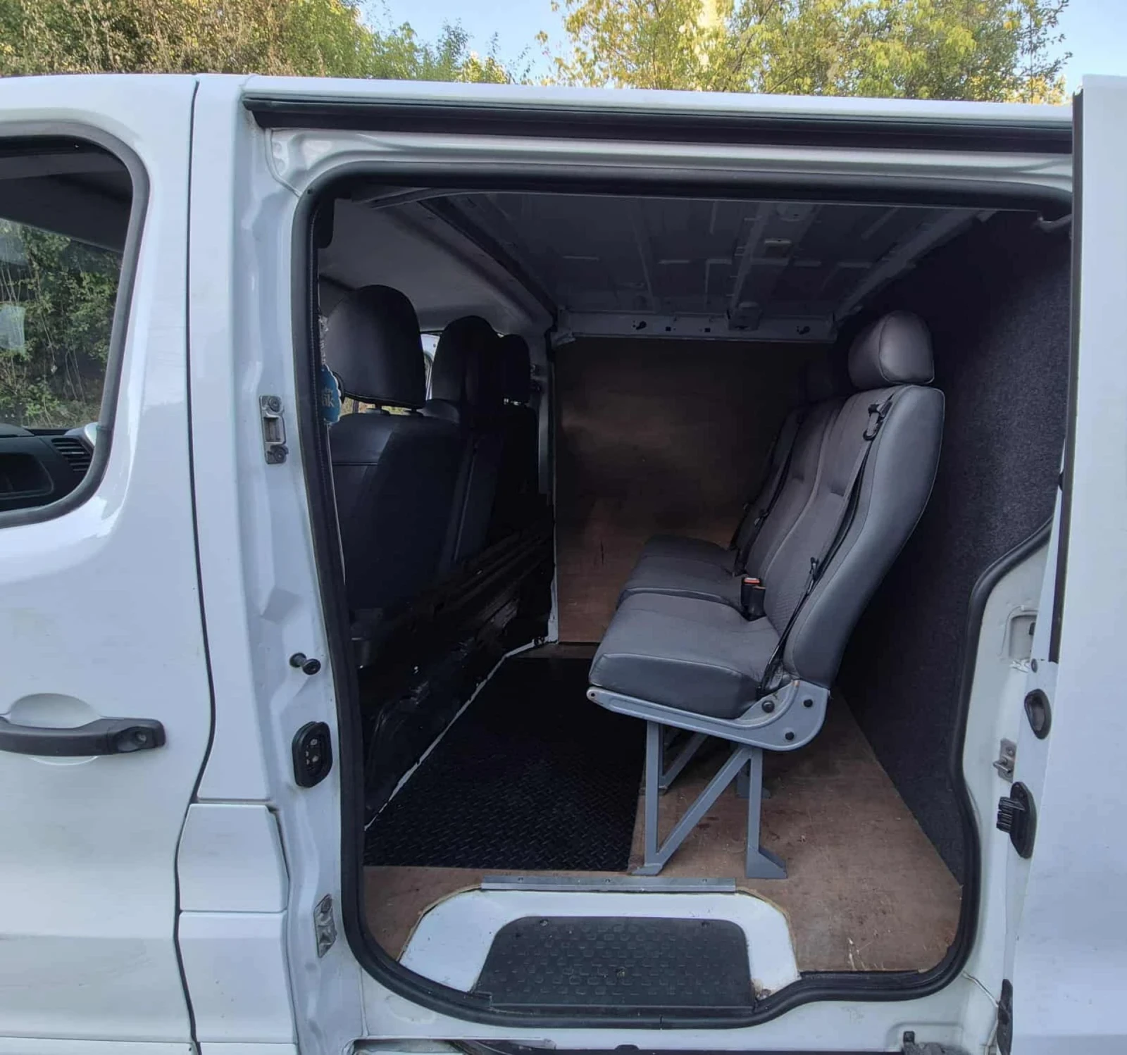 Opel Vivaro  - изображение 7